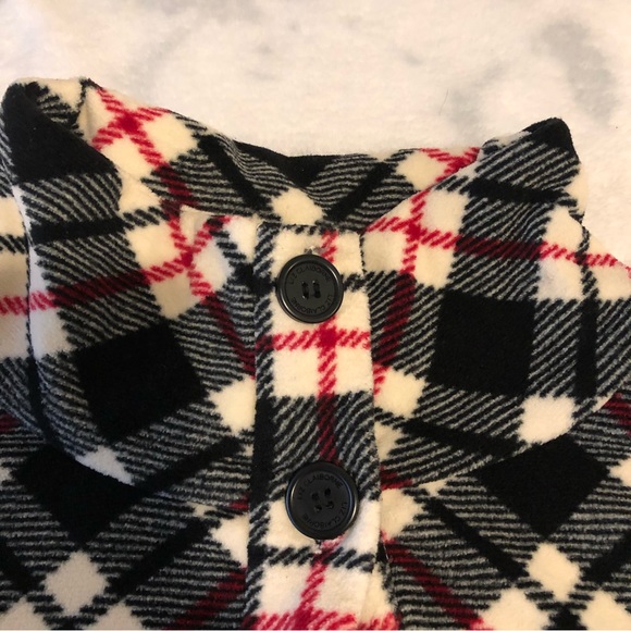 LIZ CLAIBORNE ACTIVE FLEECE PLAID RED/BLACK PONCHO/CAPE SIZE (L) - Picture 9 of 14